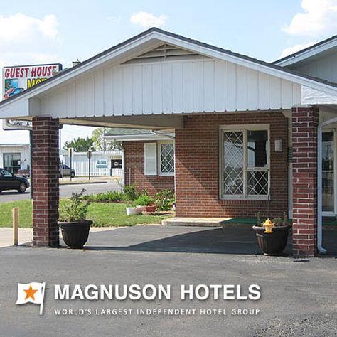 Guest House Motel Chanute Екстериор снимка