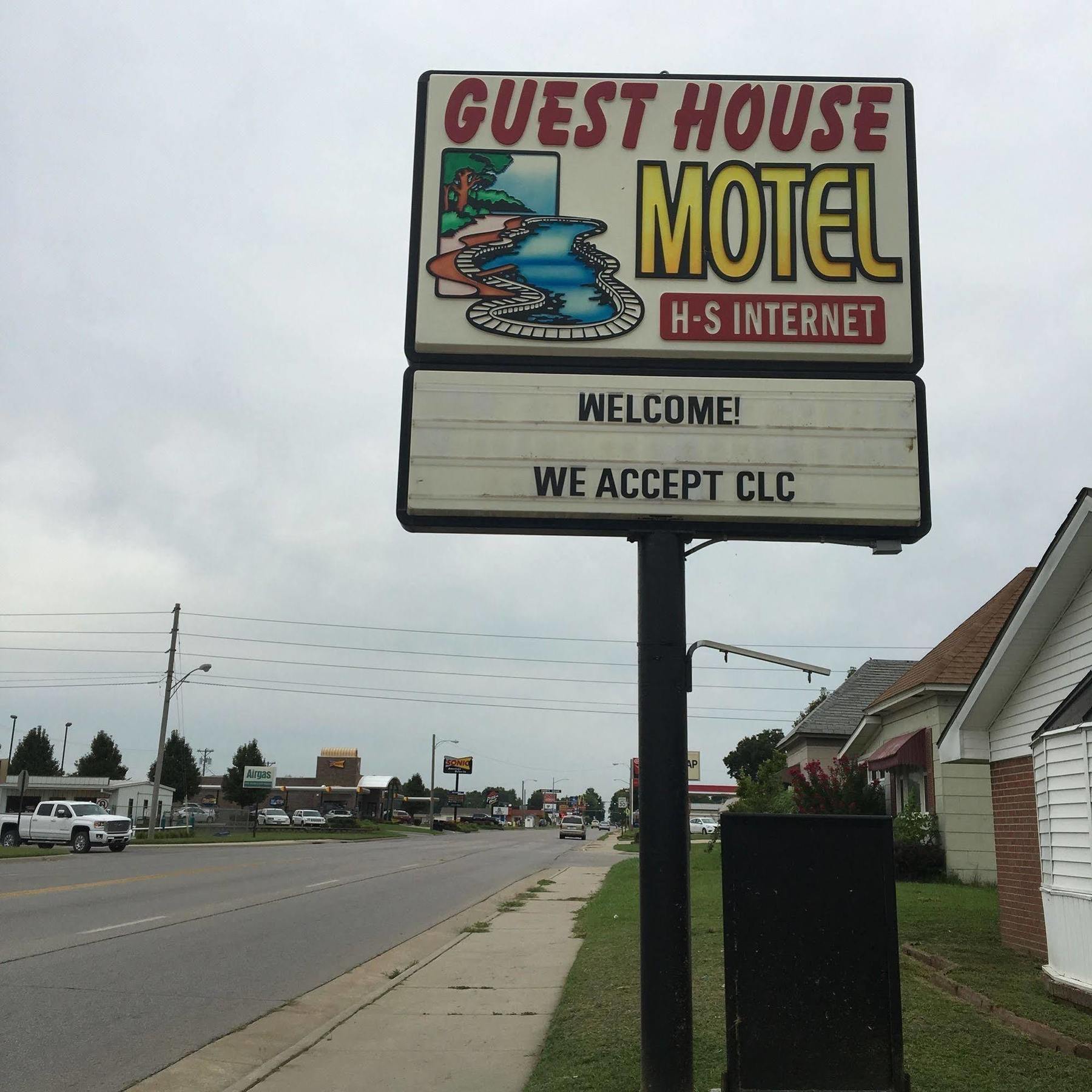 Guest House Motel Chanute Екстериор снимка